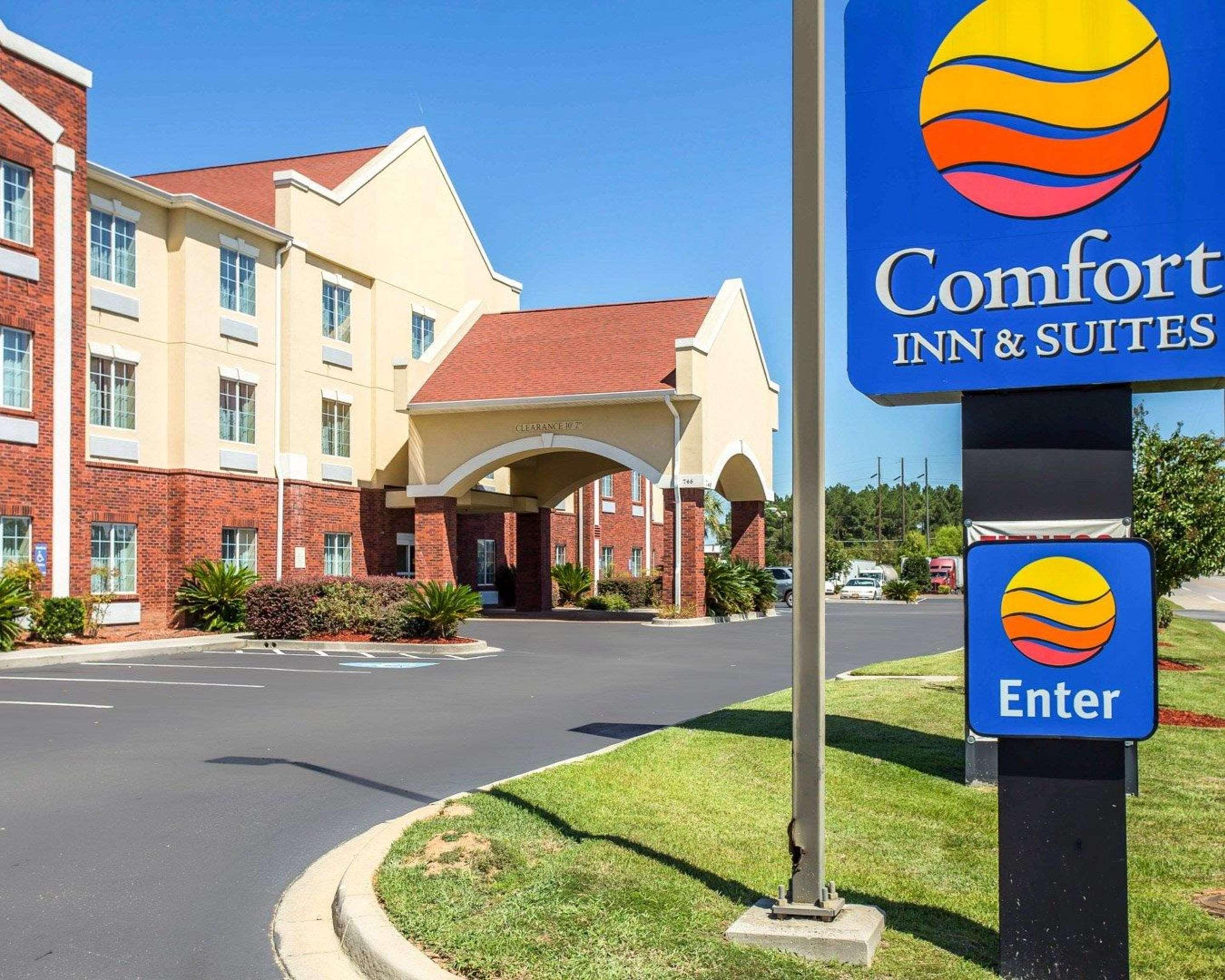 Comfort Inn & Suites Orangeburg Exterior photo